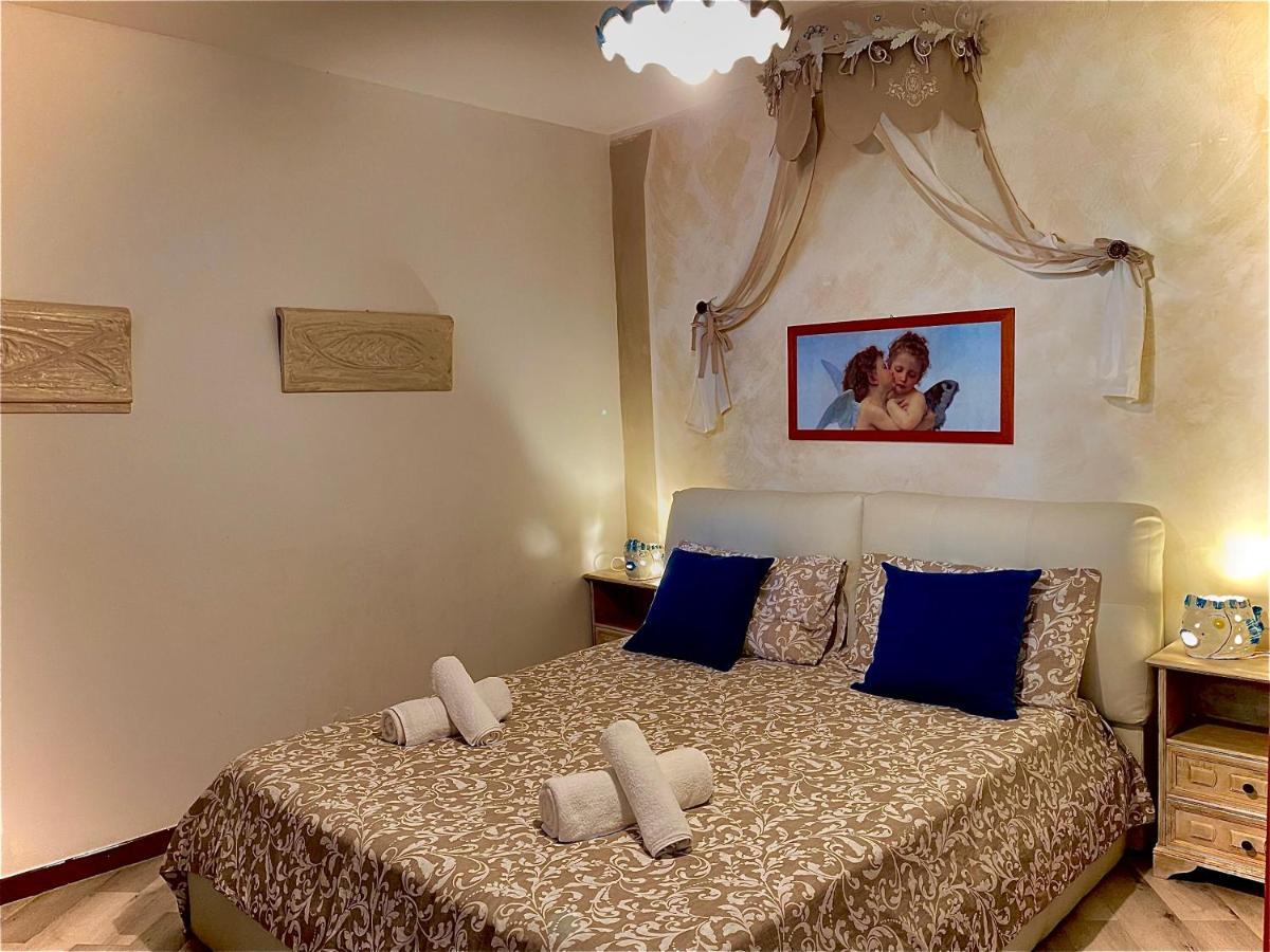 Un Ospite A Fontania Bed and Breakfast Gaeta Buitenkant foto