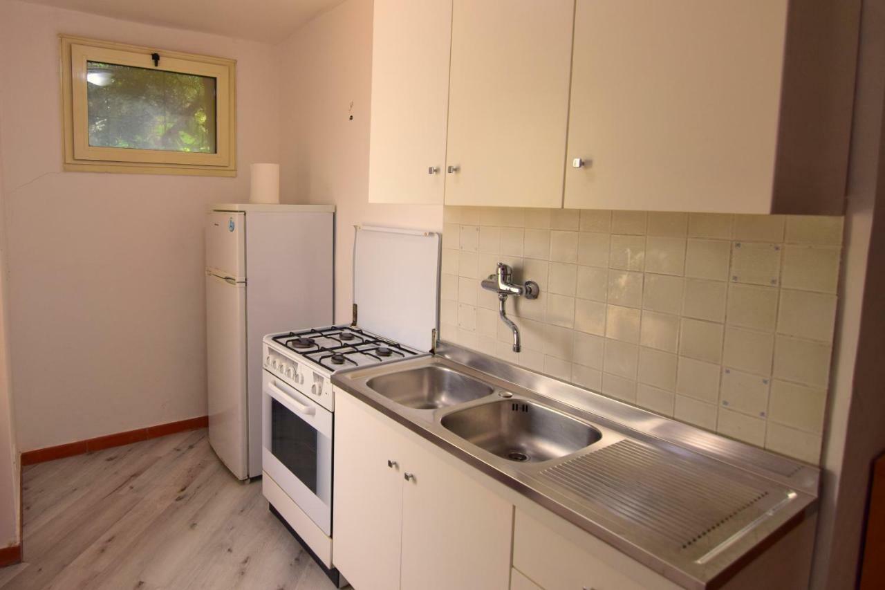Un Ospite A Fontania Bed and Breakfast Gaeta Buitenkant foto