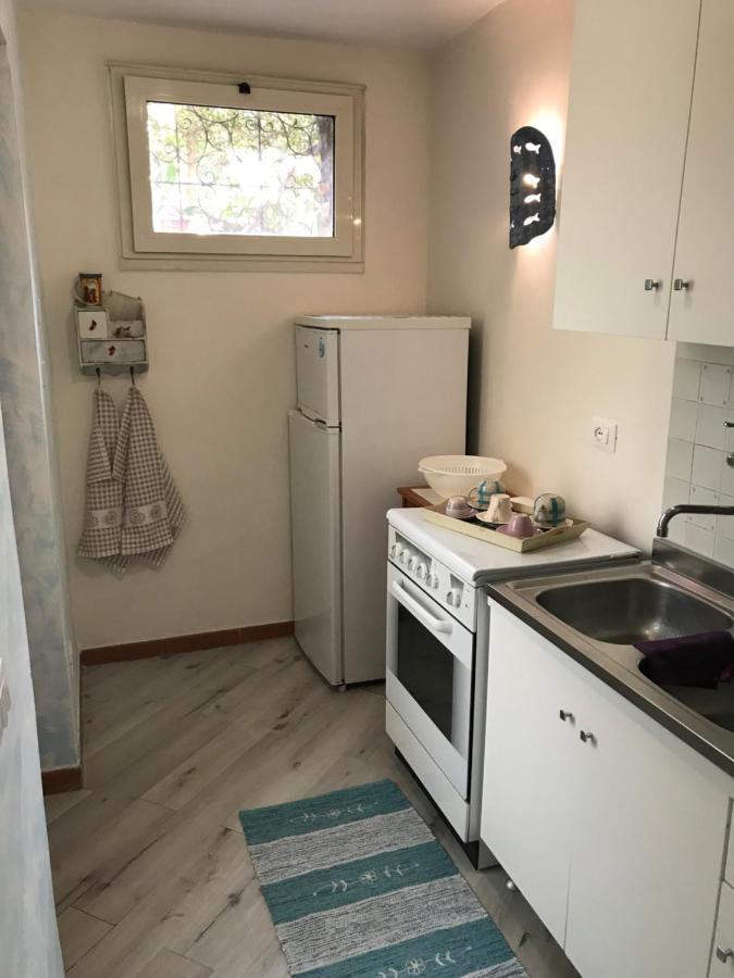 Un Ospite A Fontania Bed and Breakfast Gaeta Buitenkant foto
